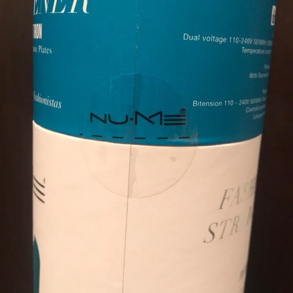 NU•ME Fashionista Straightener - Picture 3 of 4
